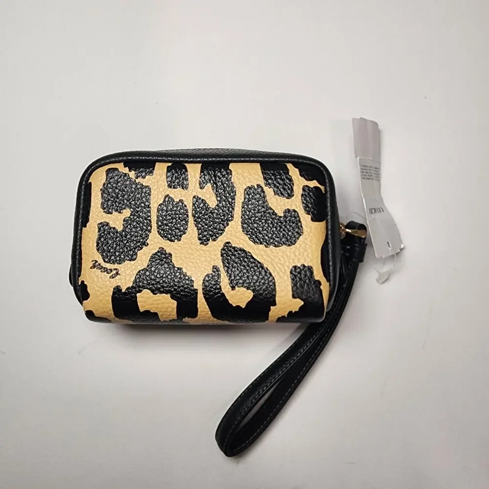 NWT Coach CBP13 Pouch Wristlet with Leopard Print